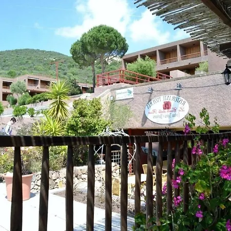 Apartment For 6-People In Olbia With Garden