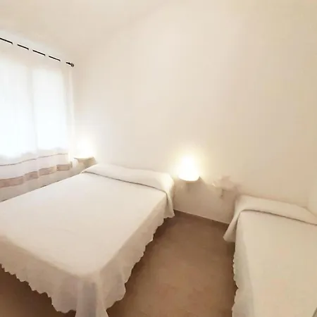 Apartment For 6-People In Olbia With Garden
