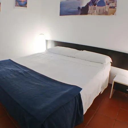 Apartment For 6-People In Olbia With Garden *